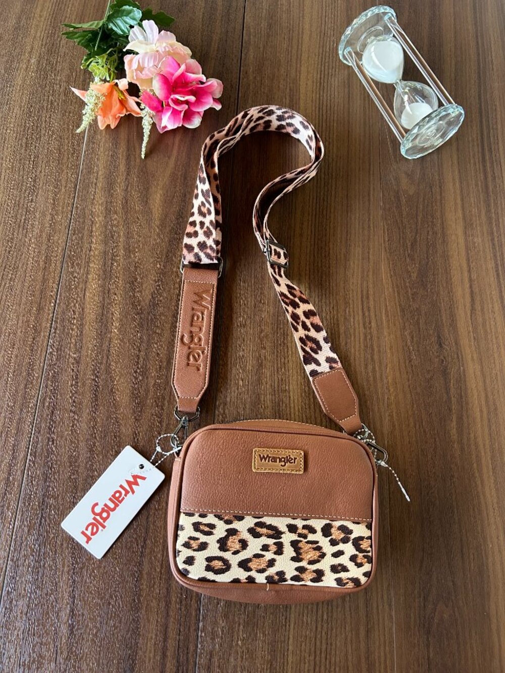Wrangler Small Crossbody Bags for Women Brown Mini Purses with Guitar Strap - Picture 7 of 15